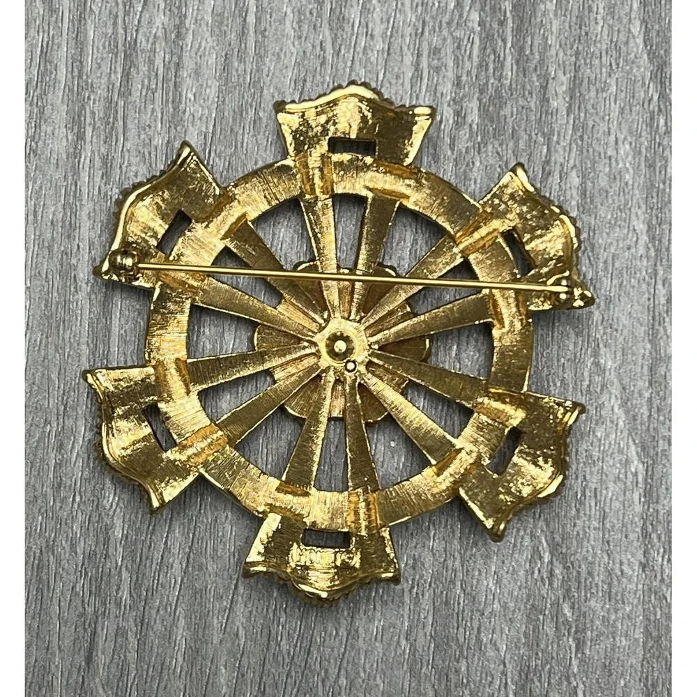Vintage MONET Gold‎ Tone Textured & Smooth Geometric Brooch Pin Signed